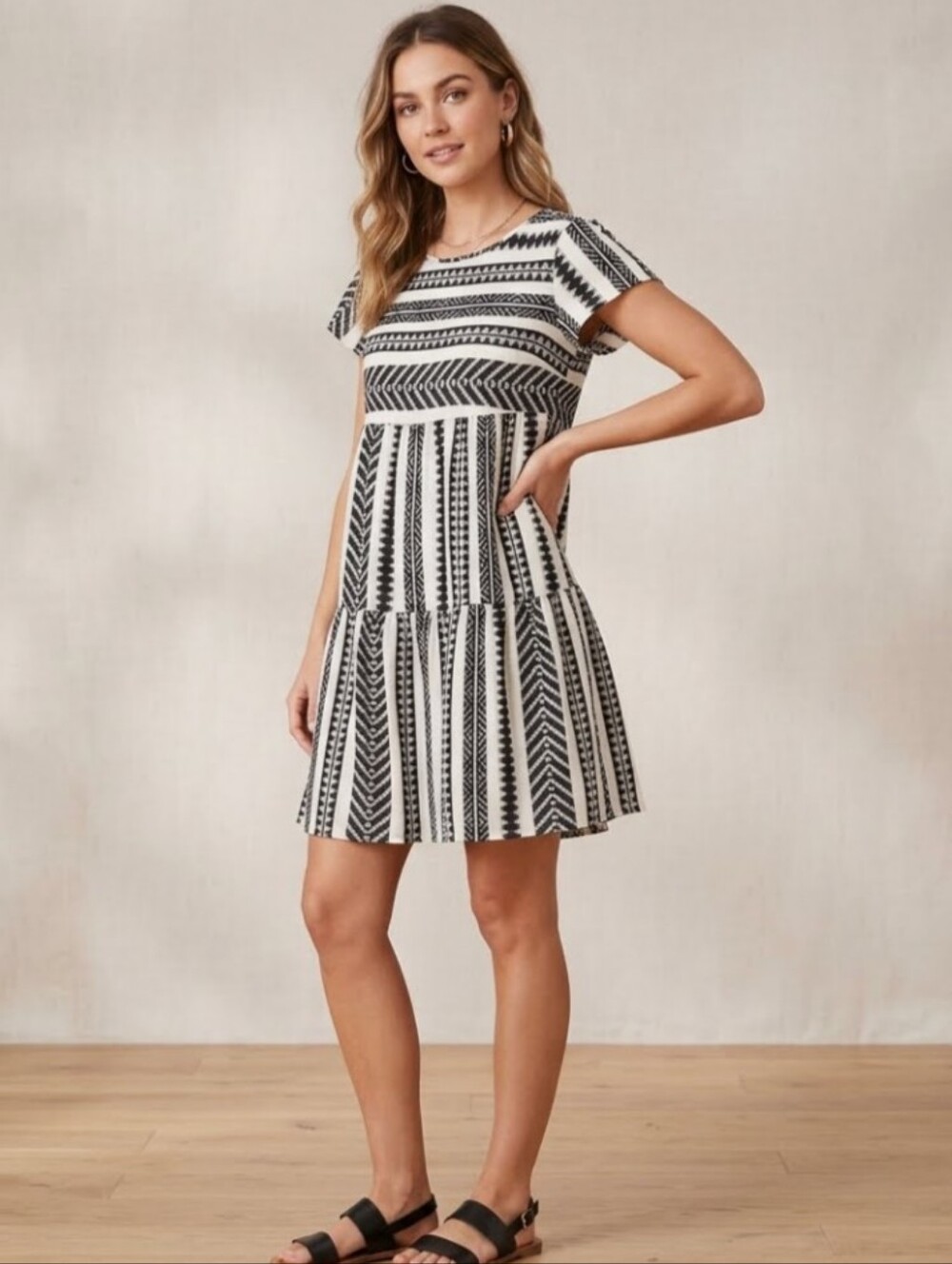 Chic Black and White Patterned Midi Dress